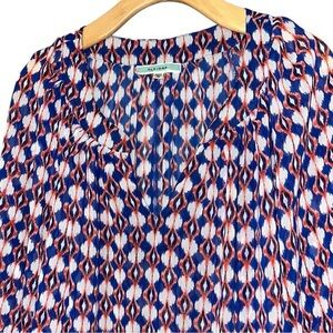 Pleione Women’s Size M Red White Blue Kaleidoscope Printed Split Neck Blouse Top